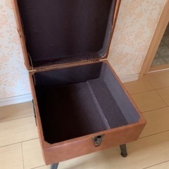 💛椅子スツール♡収納付き💛の画像