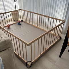 【木製風ベビーサークル（柵のみ）差し上げます／引き取り限定】の画像