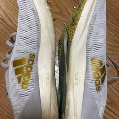 adidas 陸上部　スパイクの画像