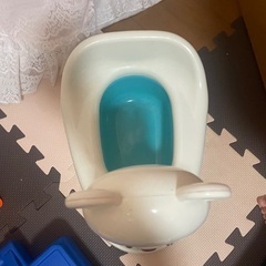 ベビーおもちゃ４点まとめの画像