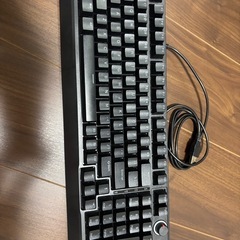 赤軸ゲーミングキーボードの画像