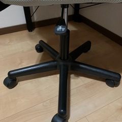 取引中　状態良好☆ニトリ　PCデスク　オフィスチェアー付き☆の画像