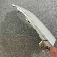 ハイエース200系左コーナーパネルの画像