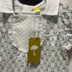 【新品タグ付き】moimoln ミント　花柄ロンパース&帽子セット　90サイズの画像