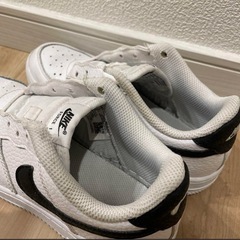 NIKE エアフォース1 キッズ 20.5cm 白黒の画像