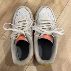 NIKE エアフォース1 キッズ 20cm ピンク/ホワイトの画像