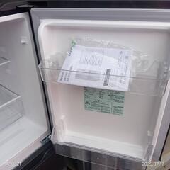 TH015 送料設置無料   アクア　新生活冷蔵庫　人気モデルの画像
