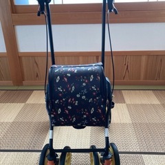 歩行器の画像