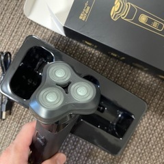電気シェーバー
の画像
