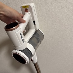 OZURIA コードレス掃除機の画像