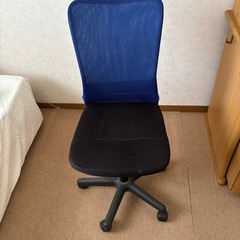 学習チェアー　ビジネスチェアーの画像