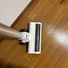OZURIA コードレス掃除機の画像
