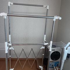 伸縮式物干し台の画像
