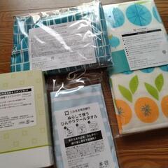 生活雑貨セット+お菓子おまけつきの画像