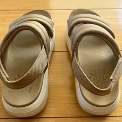 スケッチャーズ　スポーツサンダルの画像