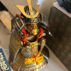 出世鎧兜の画像