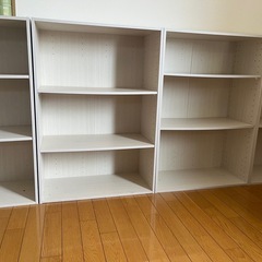 【譲渡先決まりました】白い棚×4の画像