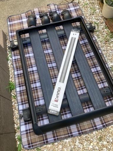 イノー  Iino ルーフキャリア　ルーフラック　セット　プレマシー　ラフェスタ