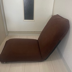 【無料】しっかり座れるリクライニング座椅子！引越しのため8/18までに引取希望🎁の画像