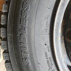 ブリヂストン195-80r15LT　ハイエース冬タイヤ　スタッドレス冬タイヤ4本セットの画像
