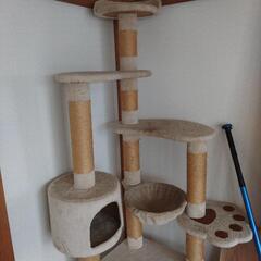 キャットタワー　１８０センチの画像