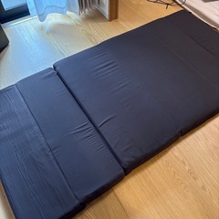 シングル
ソファーベッド×2の画像