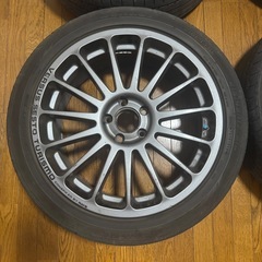 17インチ スタッドレスタイヤ付きホイール215/45/17 pcd100 5穴の画像