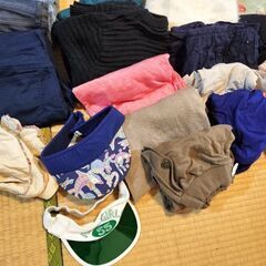 女性服まとめ売り、 洋服 衣類、古着の画像