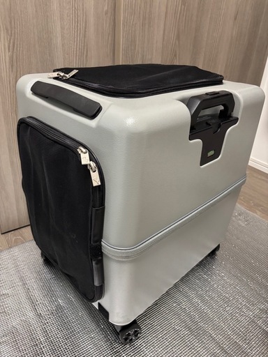 【美品】PETiCO ペットキャリー　Lサイズ　※アクセサリー付