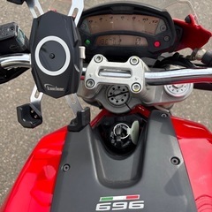 ドゥカティモンスター６９６　車検長い！の画像