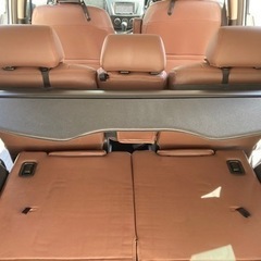 プレマシー　ラフェスタハイウェイスター　トノカバー　純正の画像