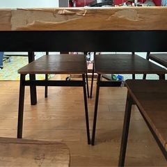 ★お譲り先決定しました★ダイニングテーブルとイス6脚セットの画像