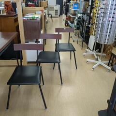 ダイニングチェア おしゃれな木製背もたれチェア カフェ風インテリアに 在庫3脚 【こちらは店舗です。浜村鹿野温泉ICから3分 買取本舗 宮本リサイクル 営業時間9～19時 定休日水曜のみ←連絡できませんm(_ _)m】の画像