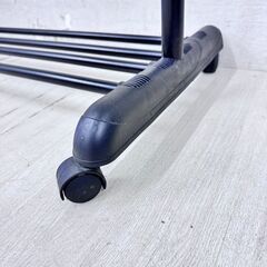  24741  キャスター付きハンガーラック    ◆大阪市内・東大阪市他 6,000円以上ご購入で無料配達いたします！◆ ※高槻・枚方方面◆西宮・尼崎方面◆生駒方面　それぞれ条件付き無料配送あり！            の画像