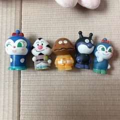 【お取引決定済】無料　アンパンマンぬいぐるみ他の画像