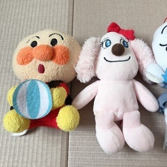 【お取引決定済】無料　アンパンマンぬいぐるみ他の画像