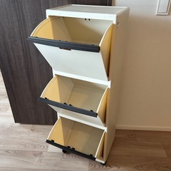 ３段ゴミ箱 15L×3 キャスター付きの画像