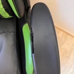 ゲーミングチェアの画像