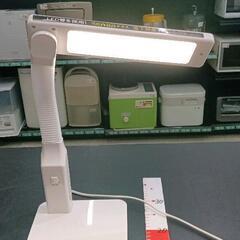 0727-001 オーム電機　LEDデスクスタンドの画像