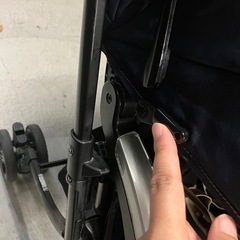 【お話し中】コンビホワイトレーベル ベビーカー ディアクラッセ オート4キャス エッグショック FD-500の画像