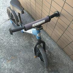 子供用自転車　ストライダー12の画像