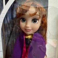 アナとエルサの人形の画像