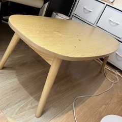 折りたたみ　ニトリテーブルの画像