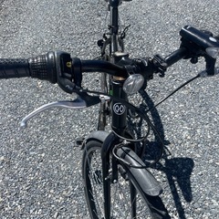 ◯GRADIENT TREKKING 自転車 クロスバイク ブラック スポーティー 700×35C 37インチ の画像
