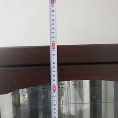飾り棚　照明付きの画像