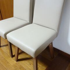 ニトリ 回転式ダイニングチェア2脚まとめての画像