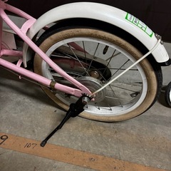 子供用自転車の画像