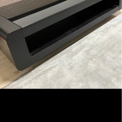 高級感　ガラステーブルの画像