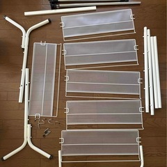 衣類&シューズラック（つっぱり式）の画像