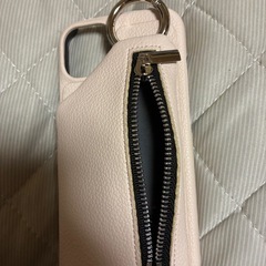 iPhone16eケースの画像